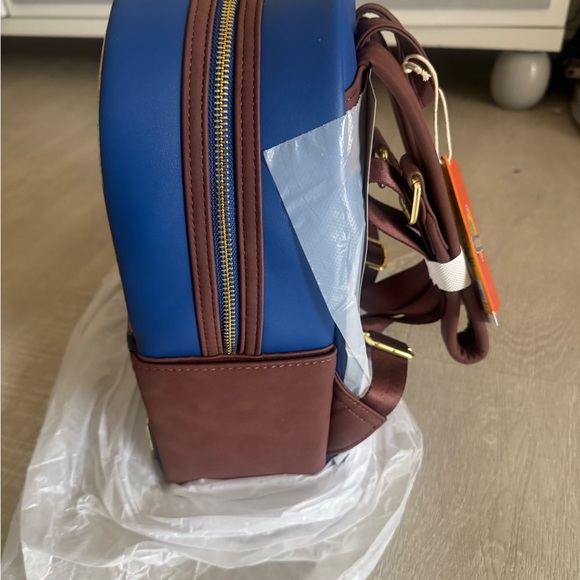 Loungefly land before time mini backpack NEW WITH TAGS - Picture 5 of 6